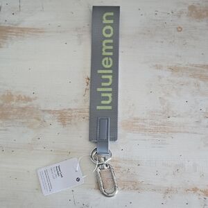 NWT Lululemon Never Lost Keychain